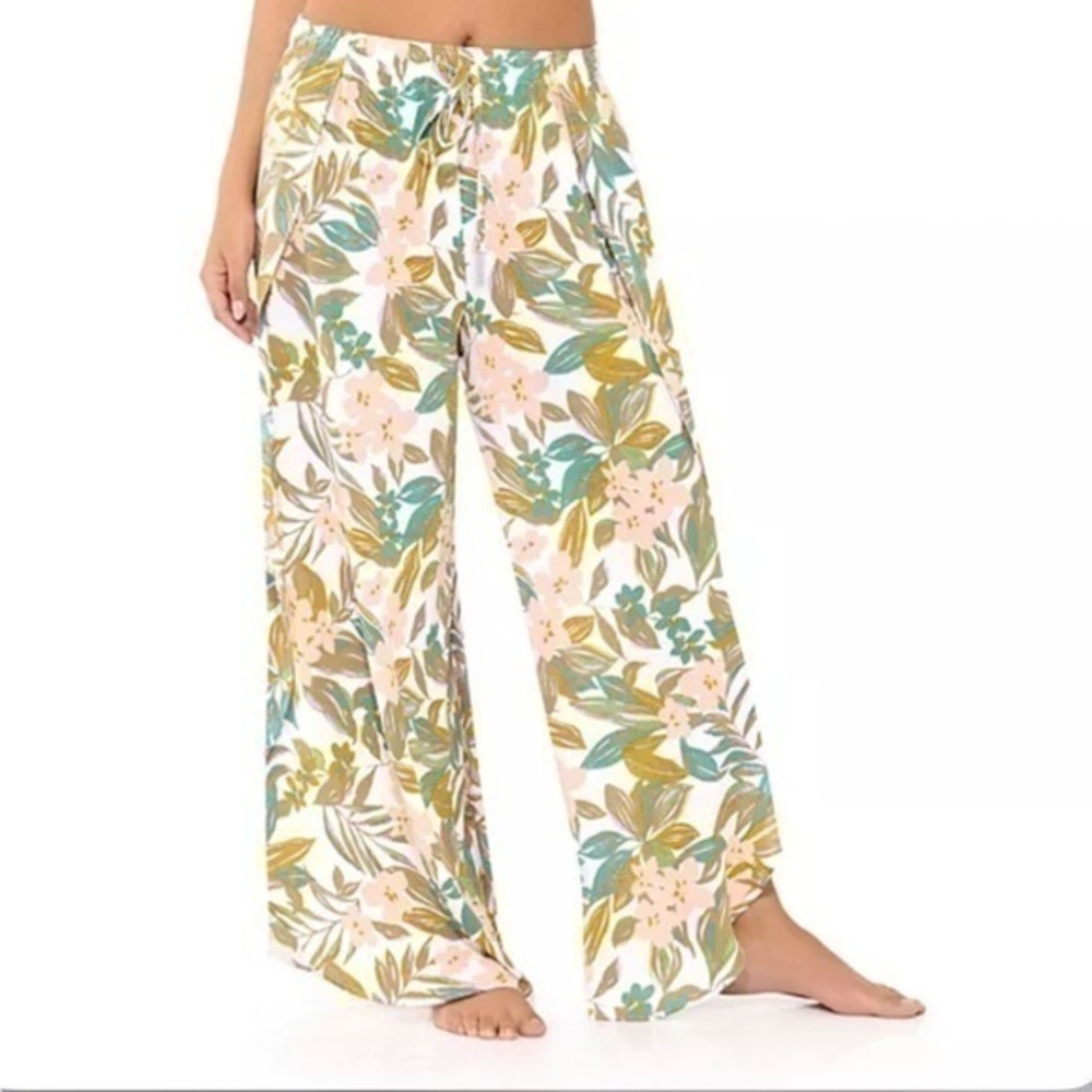 NWT FRESHWATER SIDE-SLIT PANTS